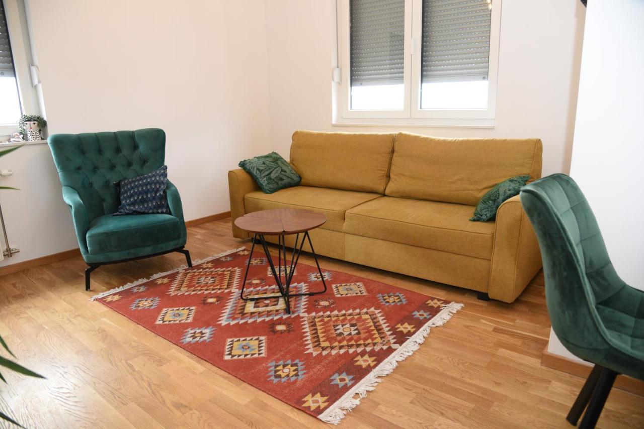 Avenija Oaza Lägenhet Novi Sad Exteriör bild